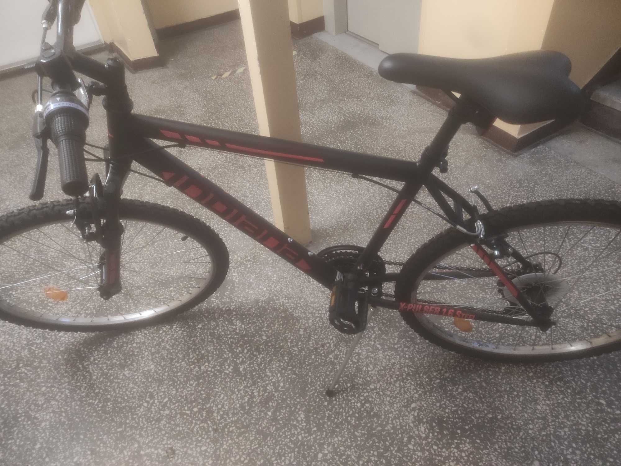 Rower górski MTB INDIANA X-Pulser 1.6 M19 męski Czarno-czerwony