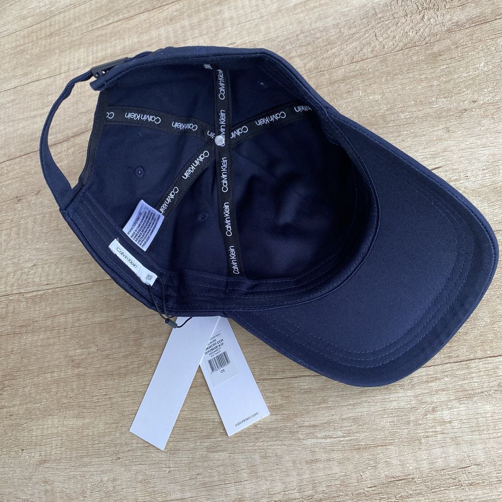 Кепка Calvin Klein. Оригинал !