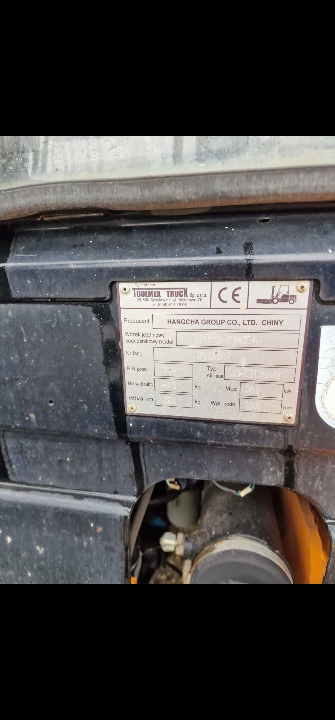 Wózek widłowy jezdniowy Hangcha 2500kg terenowy kabina widlak