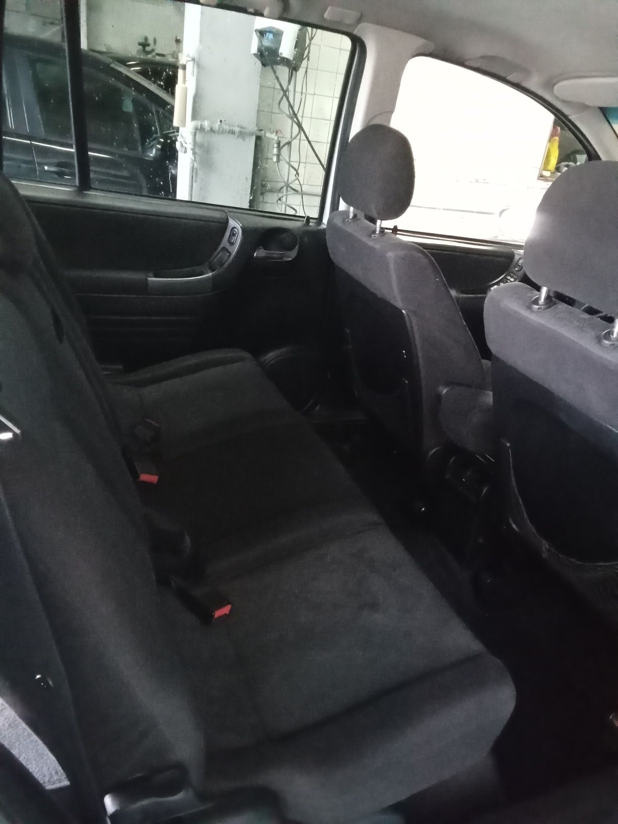 Vendo Opel Zafira do ano de 99 2.0 disel 7 lugares