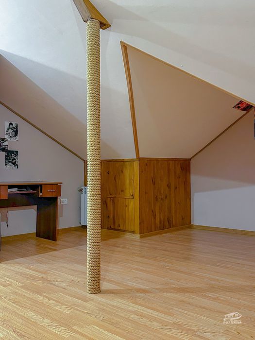 Таунхаус з ремонтом 75+20 м кв 3 кім. вул. Мейса Джеймса р-н Торгмаш