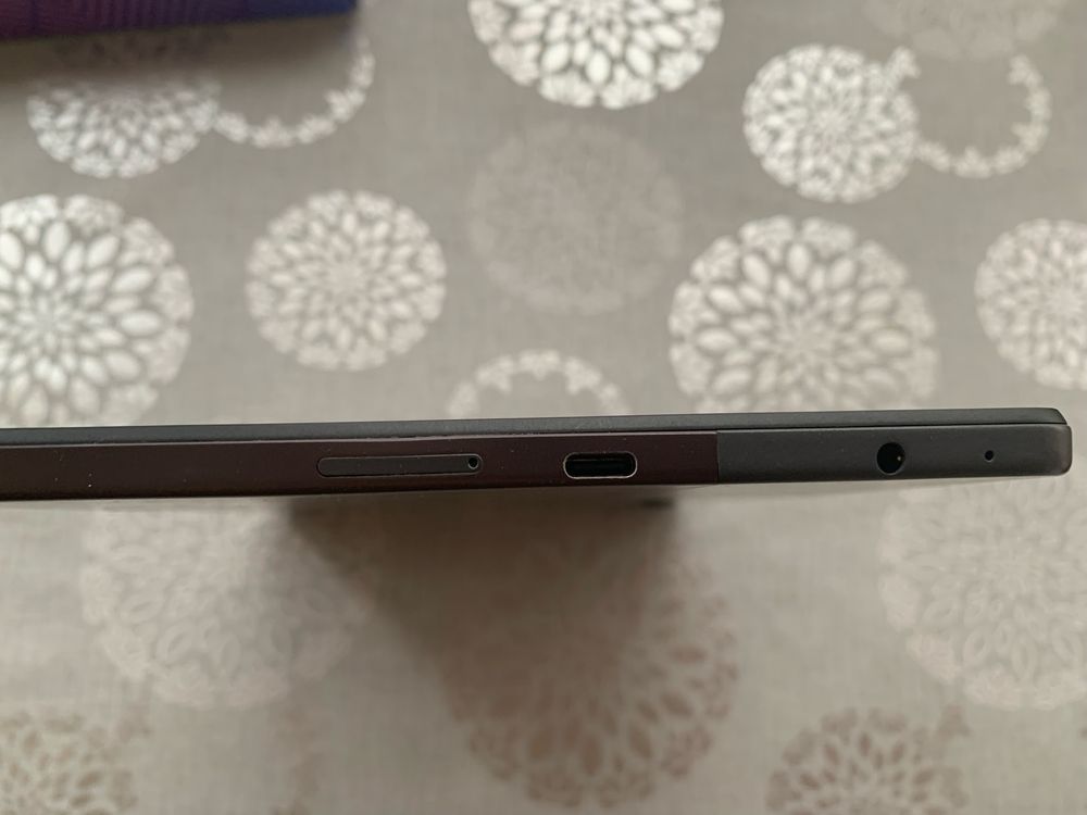 Продам планшет Lenovo Tab