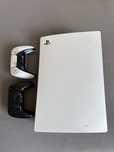 Konsola Playstation 5 - 825GB - 2 pady