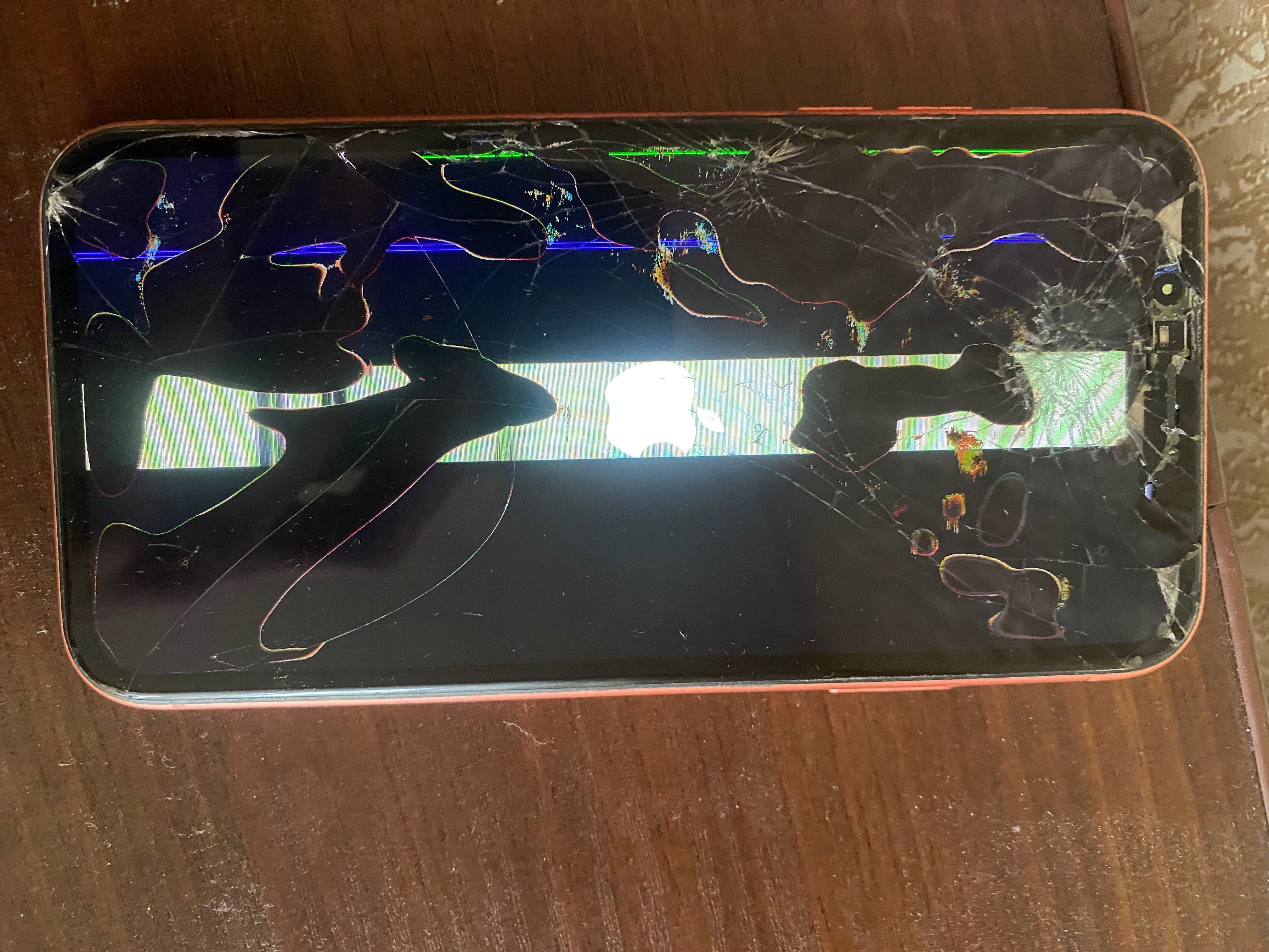 айфон xr на 64gb побитий екран