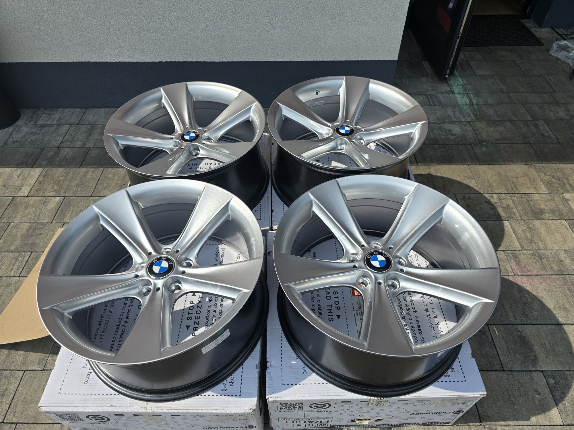Alufelgi 19" 5x120 9J ET24 BMW E60 E61 E39 E65 WKLĘSŁE !