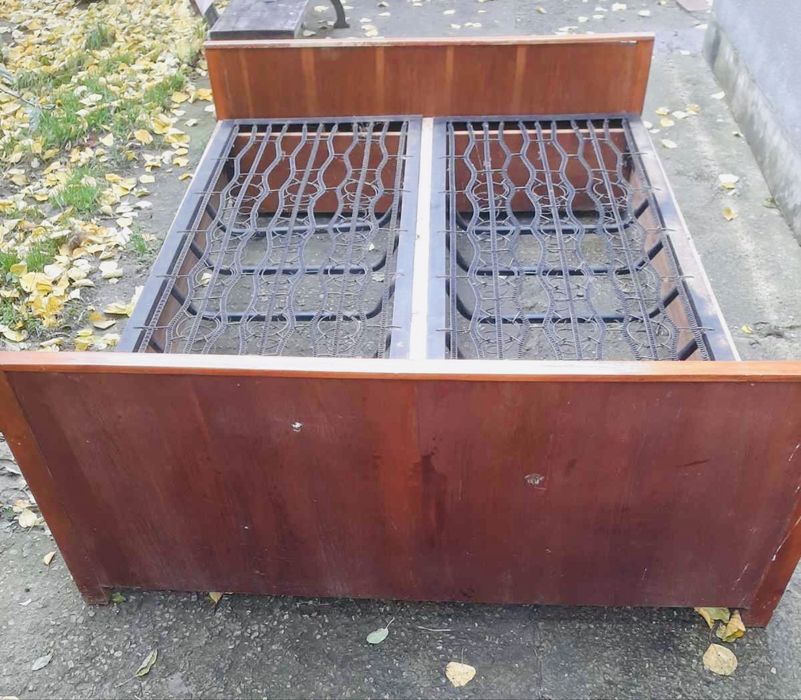 Продам даоспальне ліжко