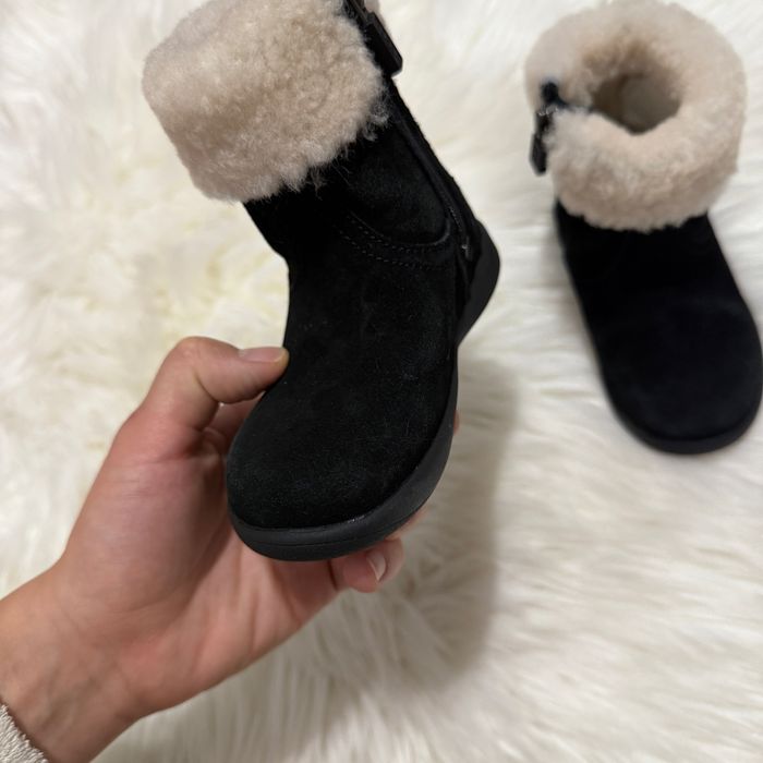 UGG Чобітки зимові челсі ботинки оригінальні 21-22 розмір 13 см