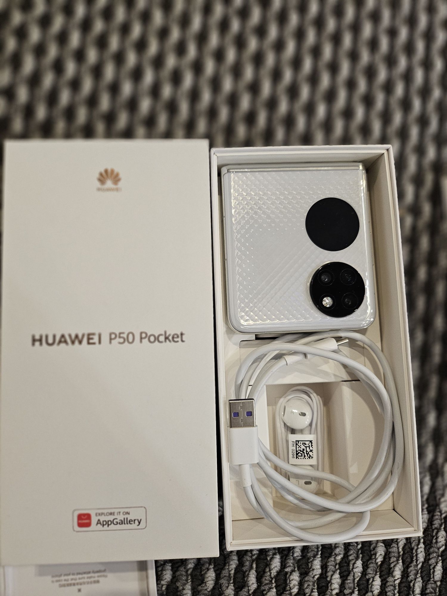 Huawei p50 pocket, white  258gb