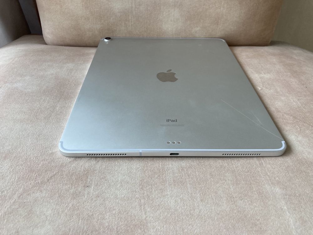Продам планшет Apple iPad Pro 12.9 3rd 2018 256gb LTE Silver