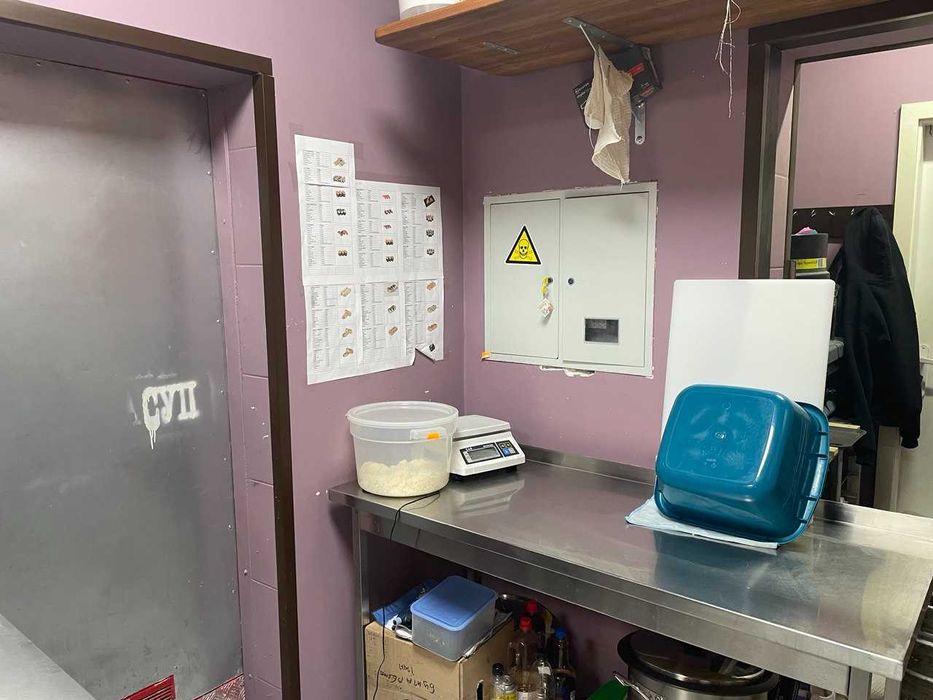 Аренда-продажа бизнеса Пицца Суши 33м2 Фудкорт ТРЦ Караван