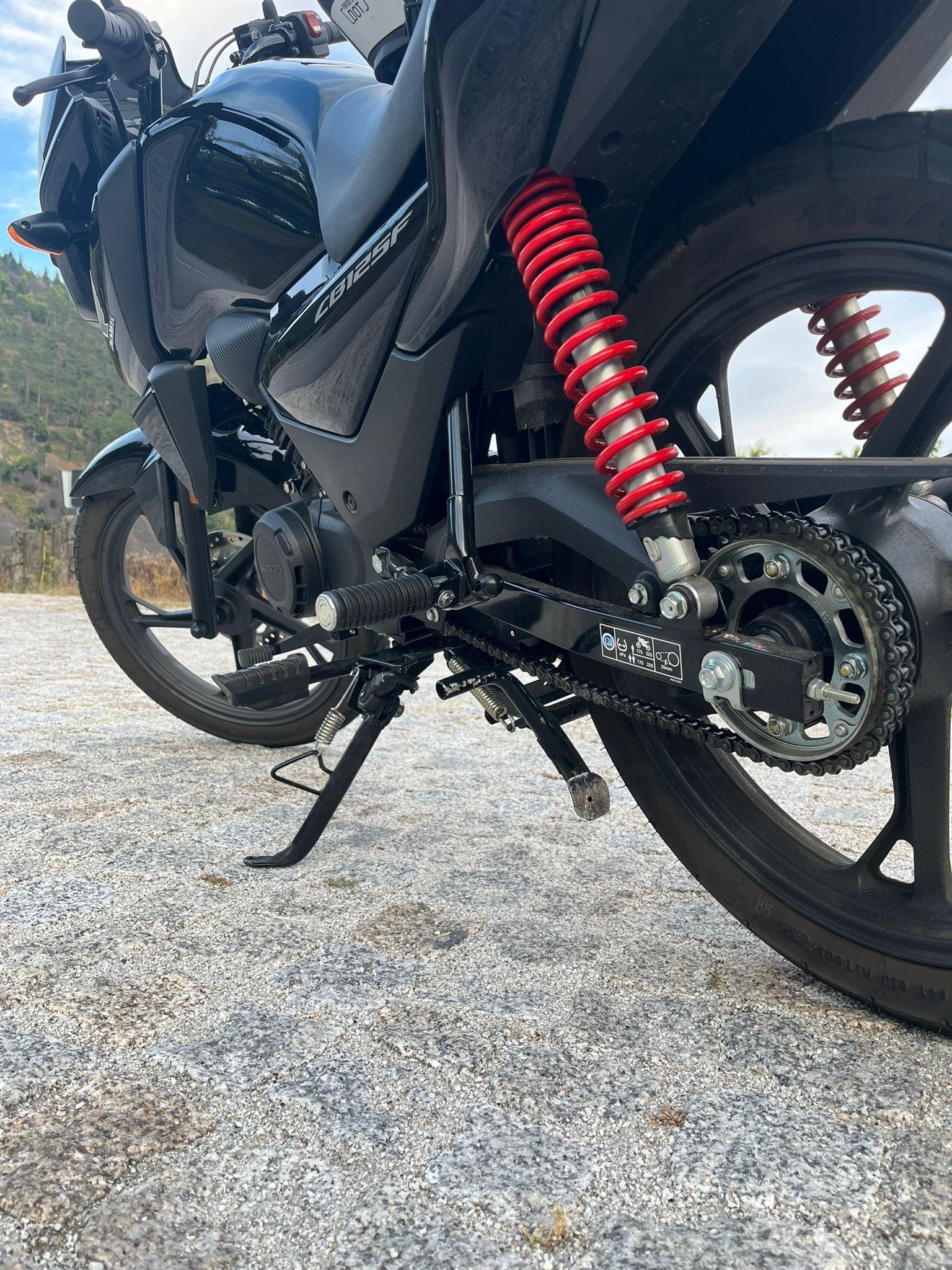 Honda CB125F 2024
