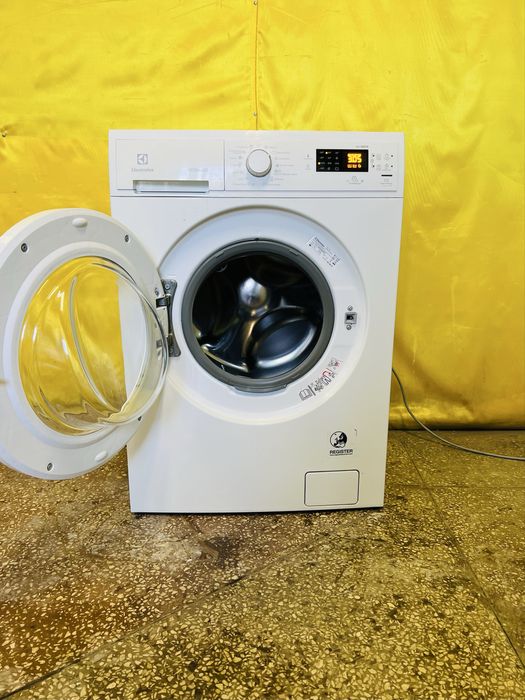 Стиральная машина Electrolux EWS1064EDW,6kg,Class A+