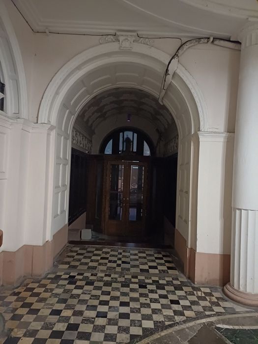 Оренда приміщення 25 м кв біля Памятника Міцкевича