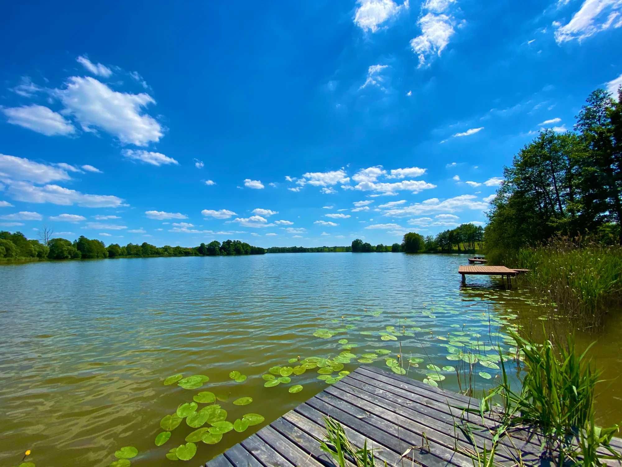 Działka budowlana nad jeziorem  dostęp do plaży