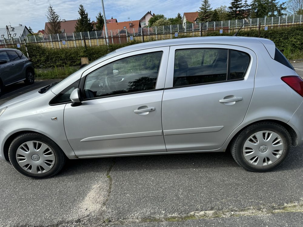 Opel Corsa D 2007 rok 1.2 benzyna