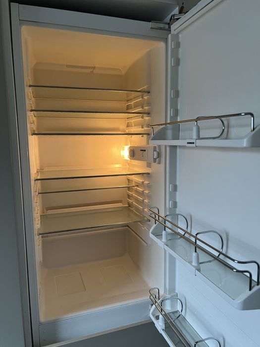 Lodowko- zamrazalka pod zabudowe