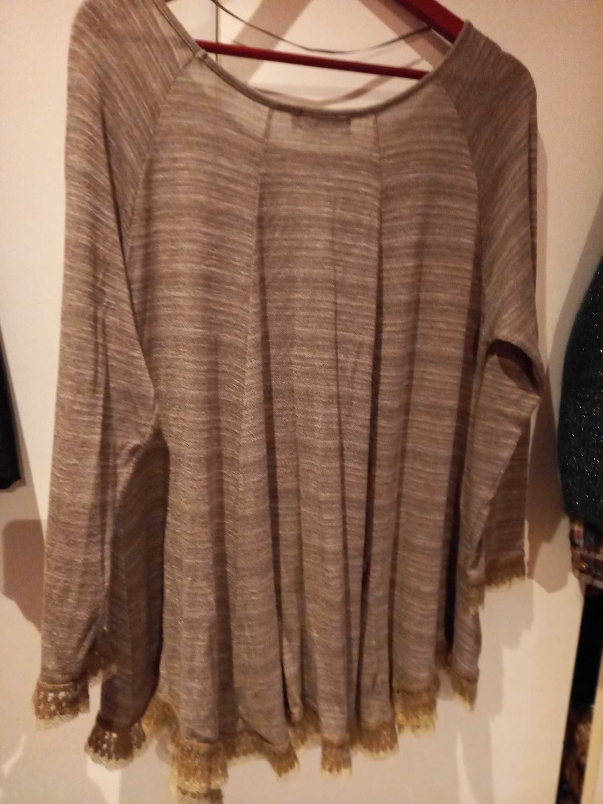 Blusa larga (oversized) bege e castanha - Natura