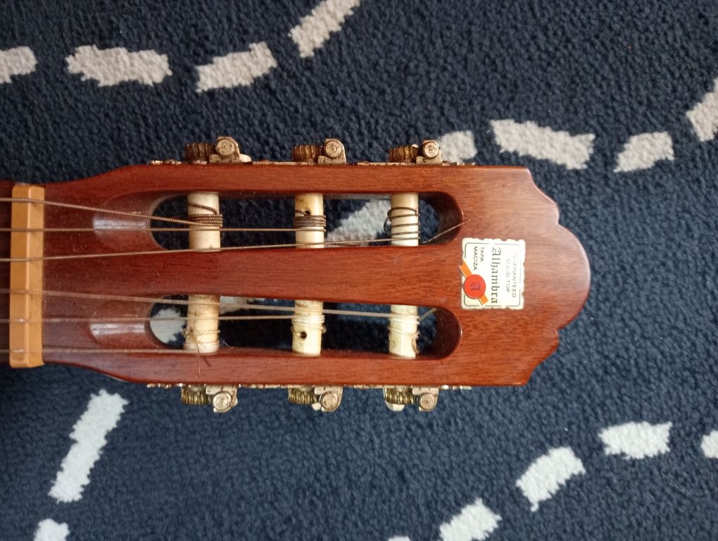 Guitarra Clássica Alhambra Mod 1C