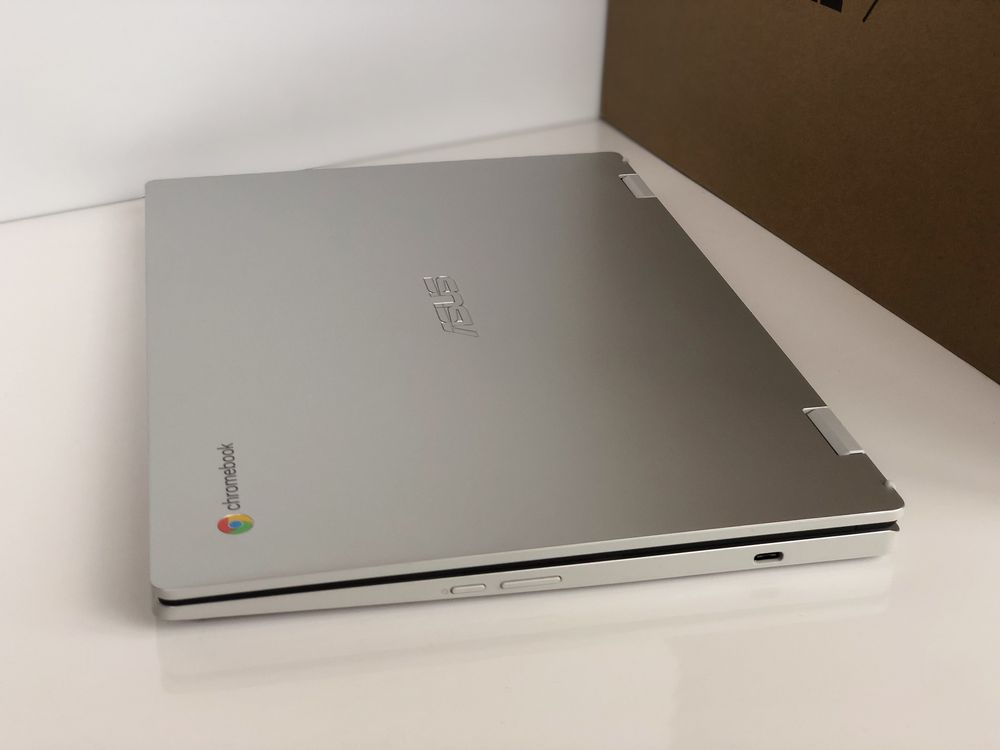 Планшетний компʼютер Ноутбук Asus Chromebook 128Гб+ eMMC 64Гб