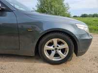 Prawy blotnik przod bmw e60 e61 w kolor TITANGRAU do zalozenia