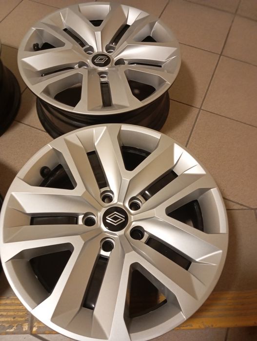 Felgi stalowe strukturalne Renault 17" Captur II,Symbioz  kołpaki oryg