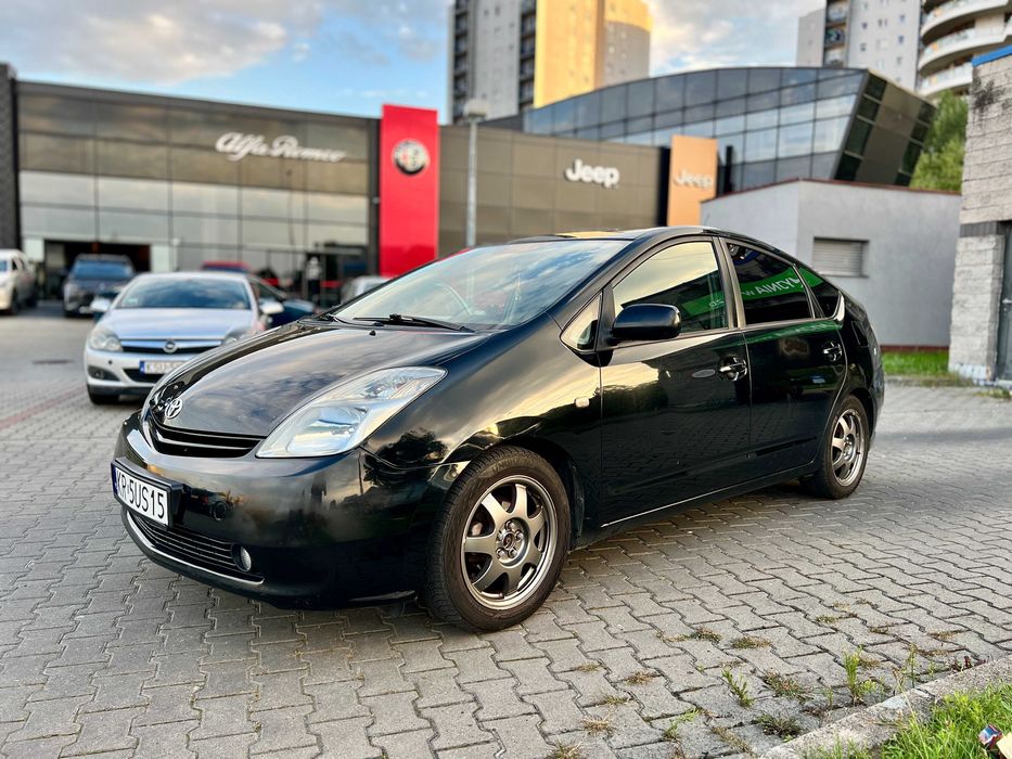Wynajem samochodu Wynajem Aut Wypożyczalnia doba tydzień Prius Automat
