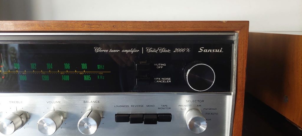 Amplificador Receiver Sansui