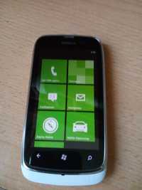 Смартфон Nokia Lumia 610 (белый)