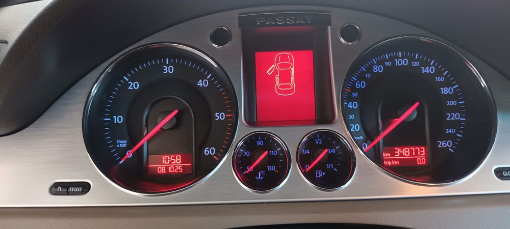 Volkswagen Passat B6  1.9 TDI Kombi 105KM Highline. Rom produkcji 2007