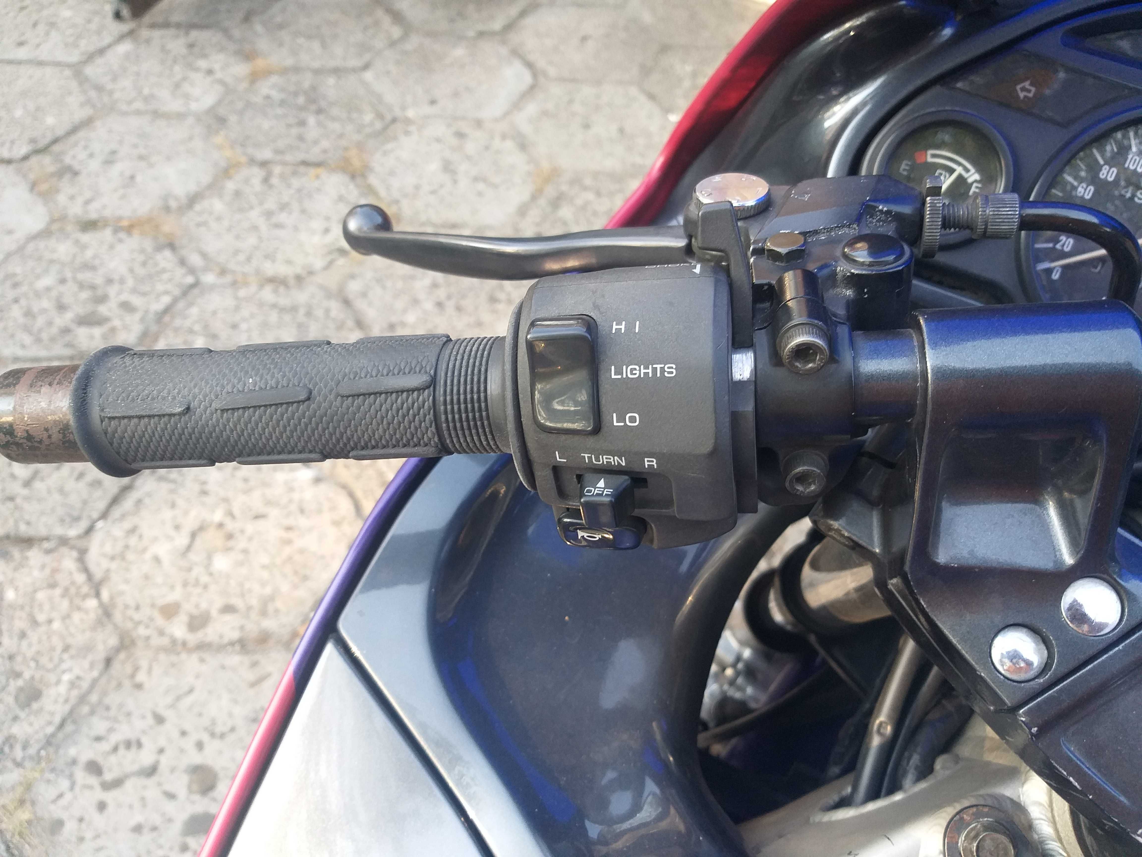 Kawasaki zzr 600 94r po pełnym serwisie i przeglądzie.