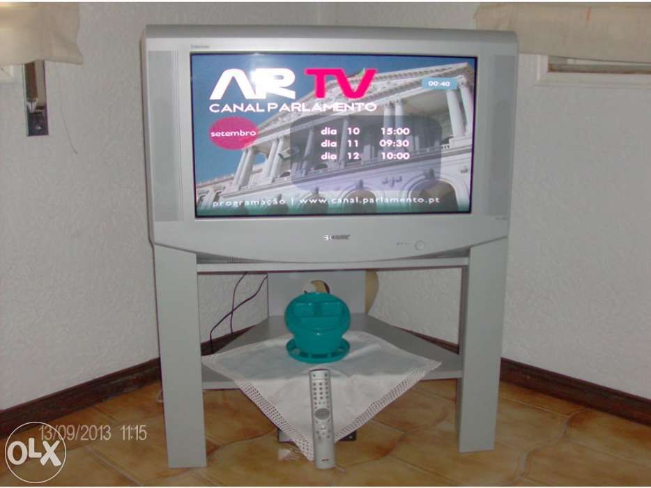 Tv sony triniton com movel