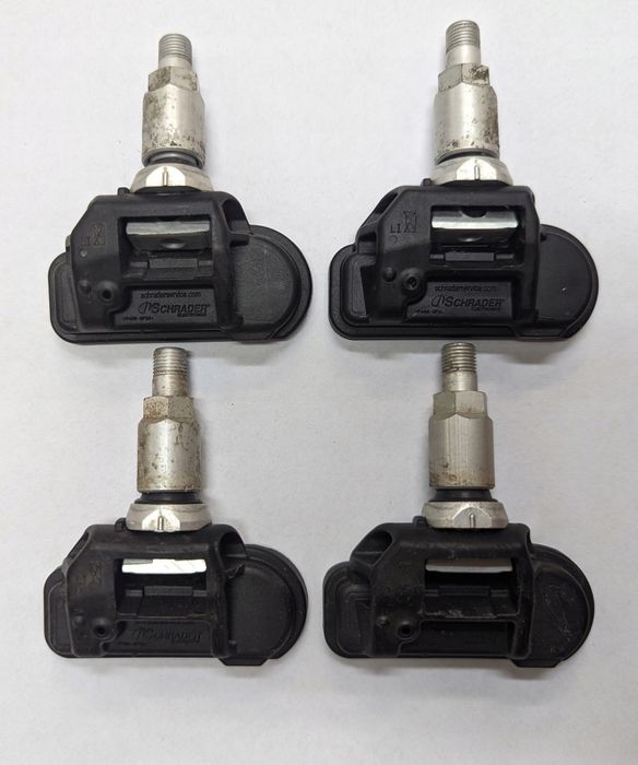 4x Czujnik ciśnienia TPMS Mercedes S W221 A0009050030 (C6)