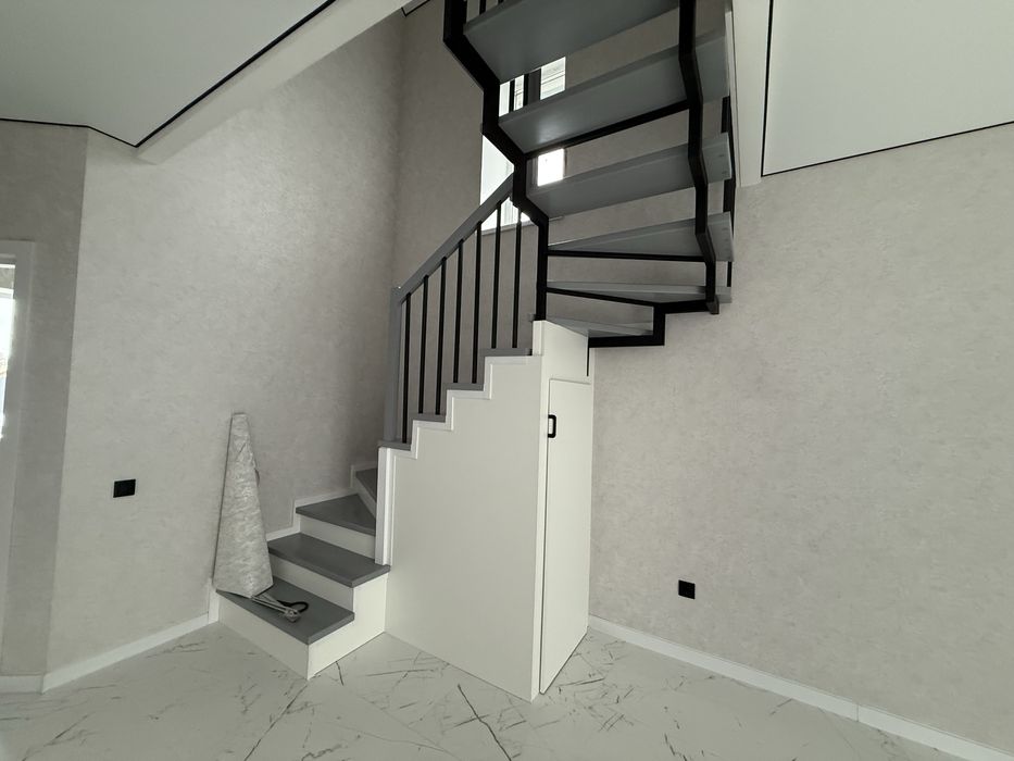 Продам дуплекс з ремонтом ТОП ЦІНА