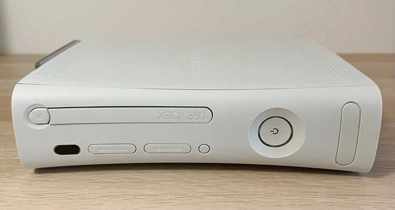 Xbox 360 Arcade FAT (C/Comando)
