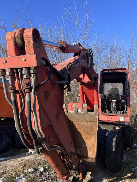 Колісний екскаватор ATLAS 1304