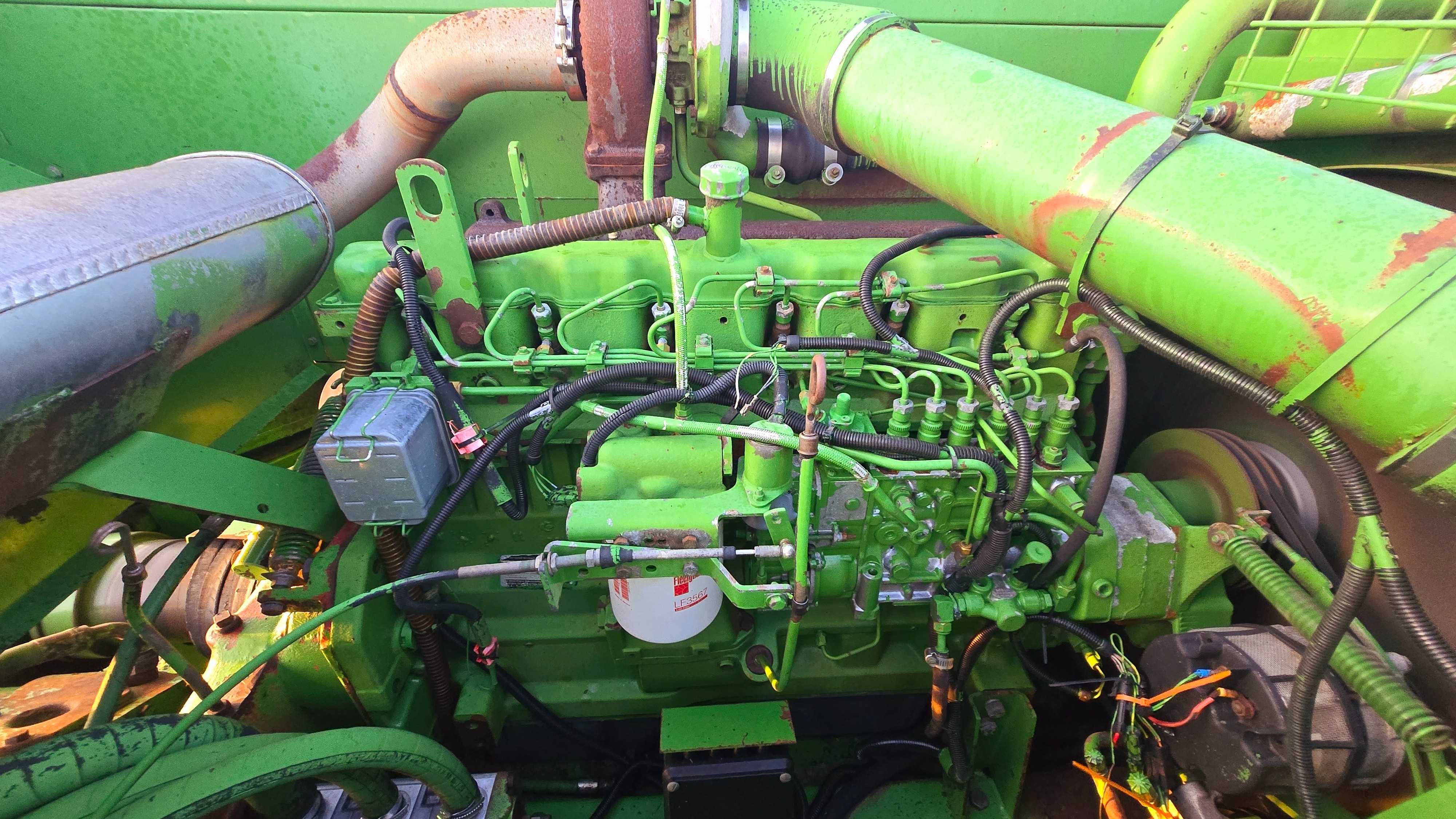 Свіжопривезений john deere 2264 200рік Без жатки $