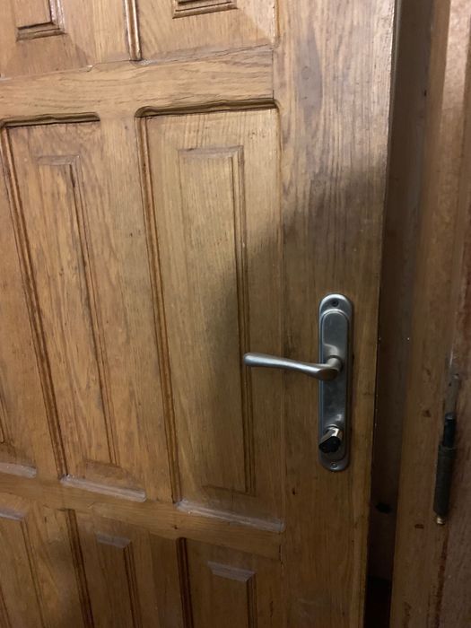 Двері вхідні самовивіз безкоштовно