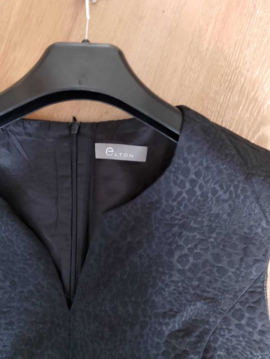 Sukienka czarna bez rękawów na podszewce, rozmiar 44 eLTON