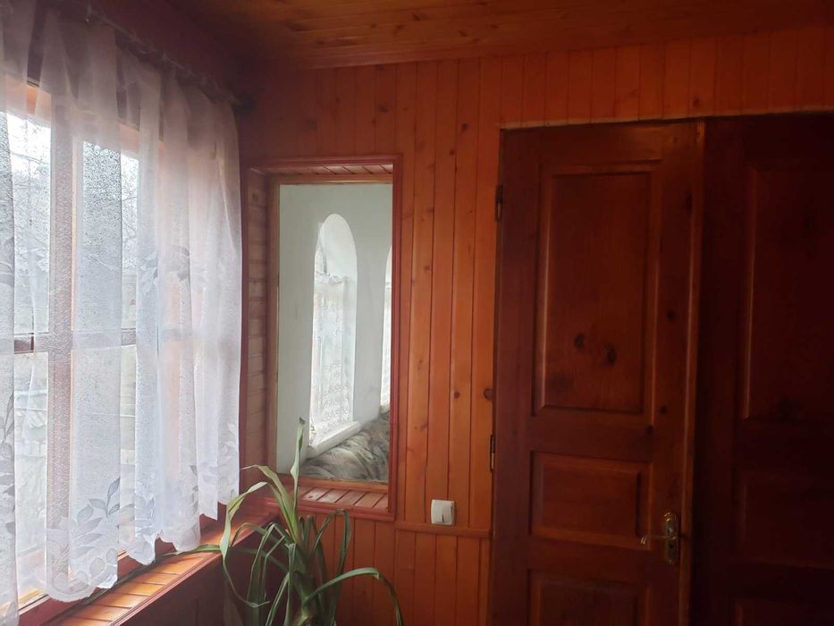 Продам будинок у Сокалі в гарному місці біля Бугу на ділянці 10 соток