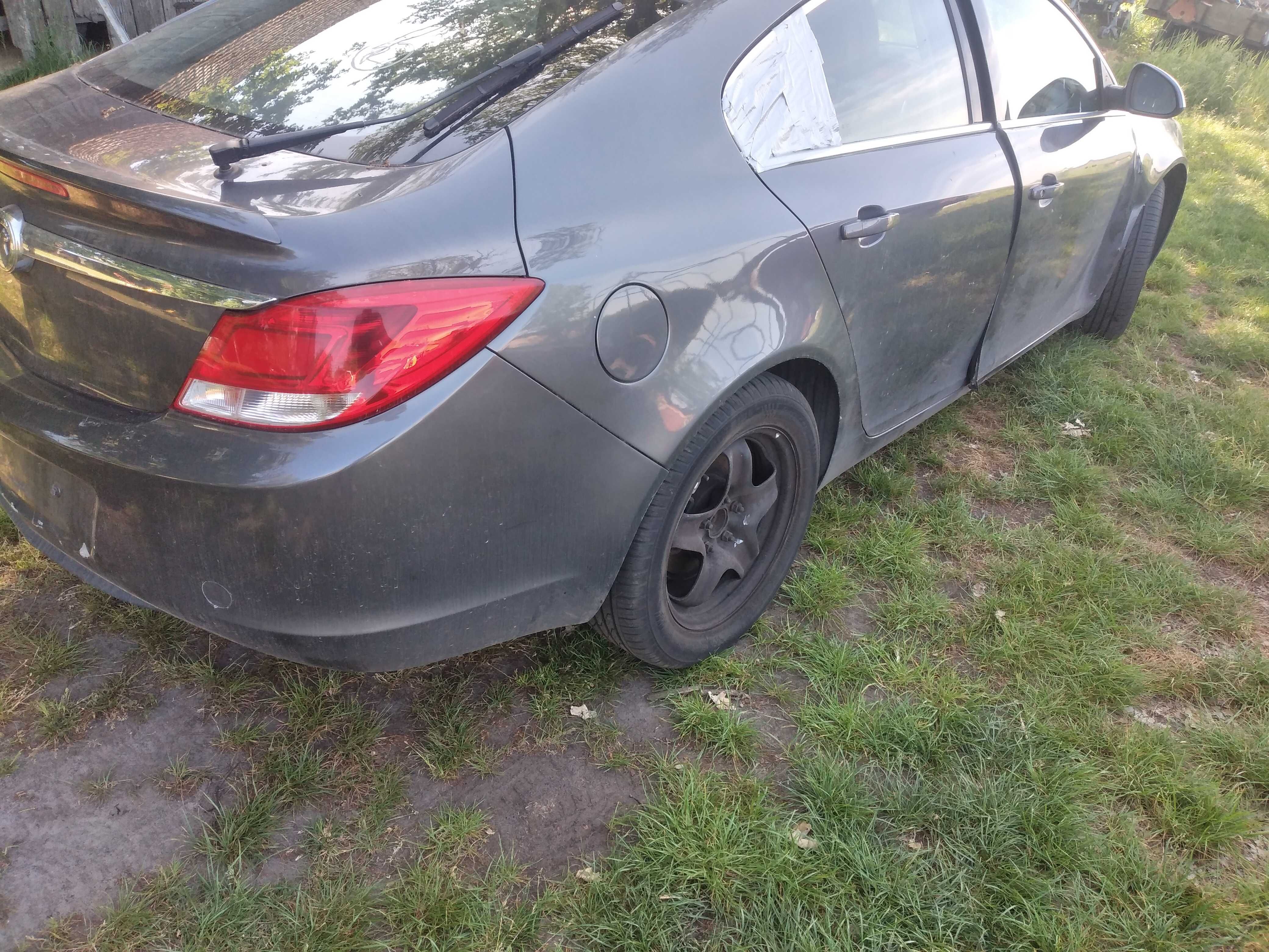 Opel insignia 1,8 (anglik)