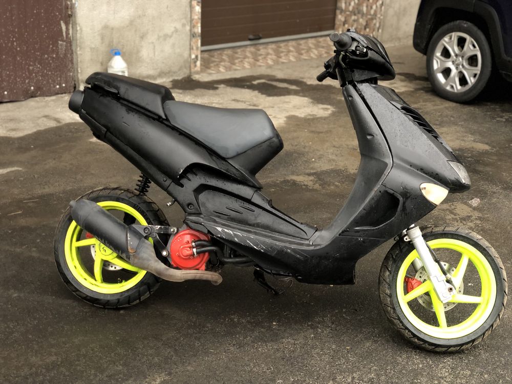 Кузов aprilia sr50 апра ген 2 рокс