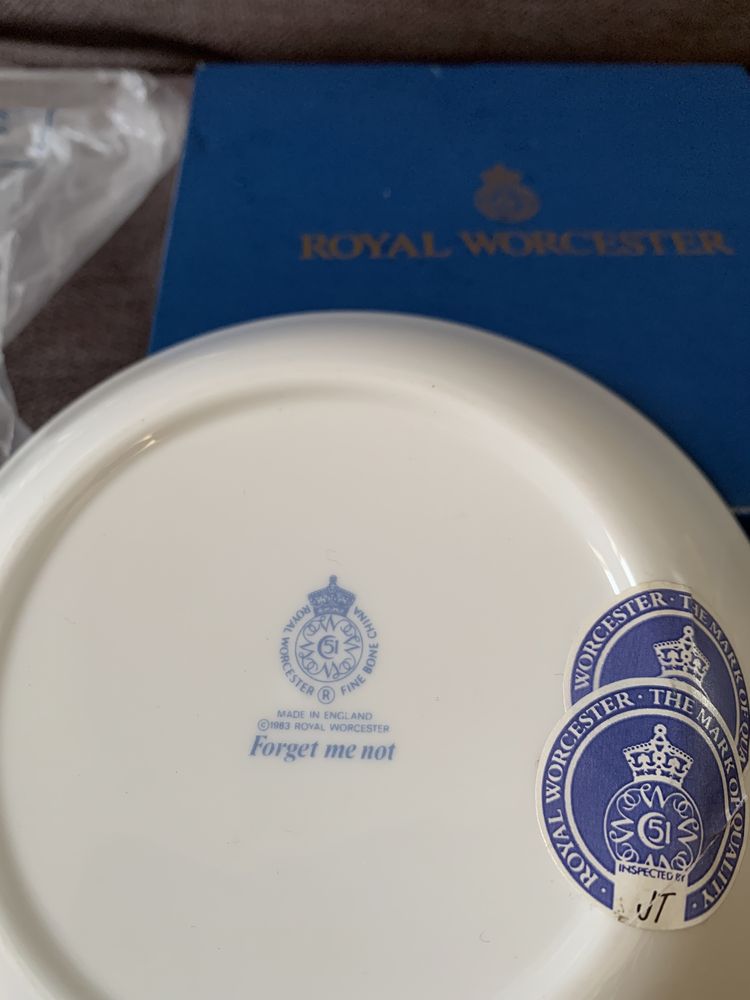 Тарелка Royal Worcester