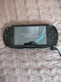 PSP 1004 włącza się