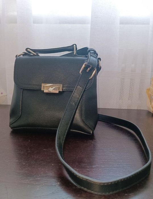 Продам сумку жіночу нова