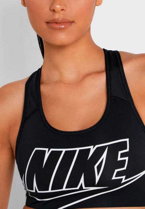 Женский спортивный топ Nike Swoosh Futura Bra