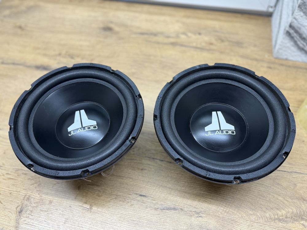 Glosnik basowy subwoofer jl audio 10w0-4
