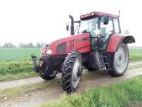 Case CS 130, 2002R pneumatyka tuz wom super stan dwa komplety kół
