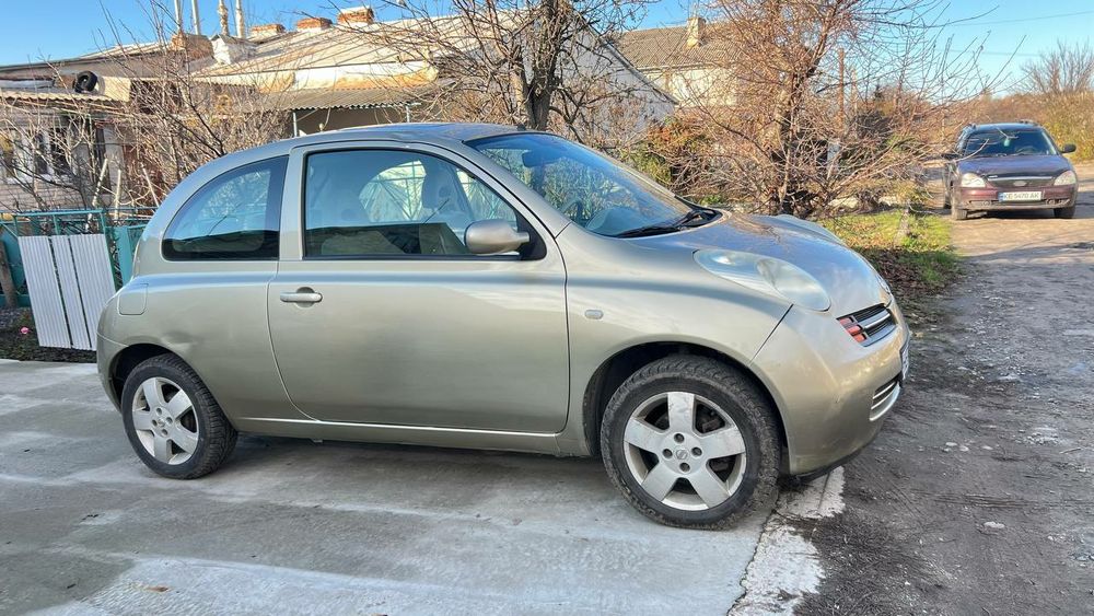 Продається авто Nissan micra 2003 року
