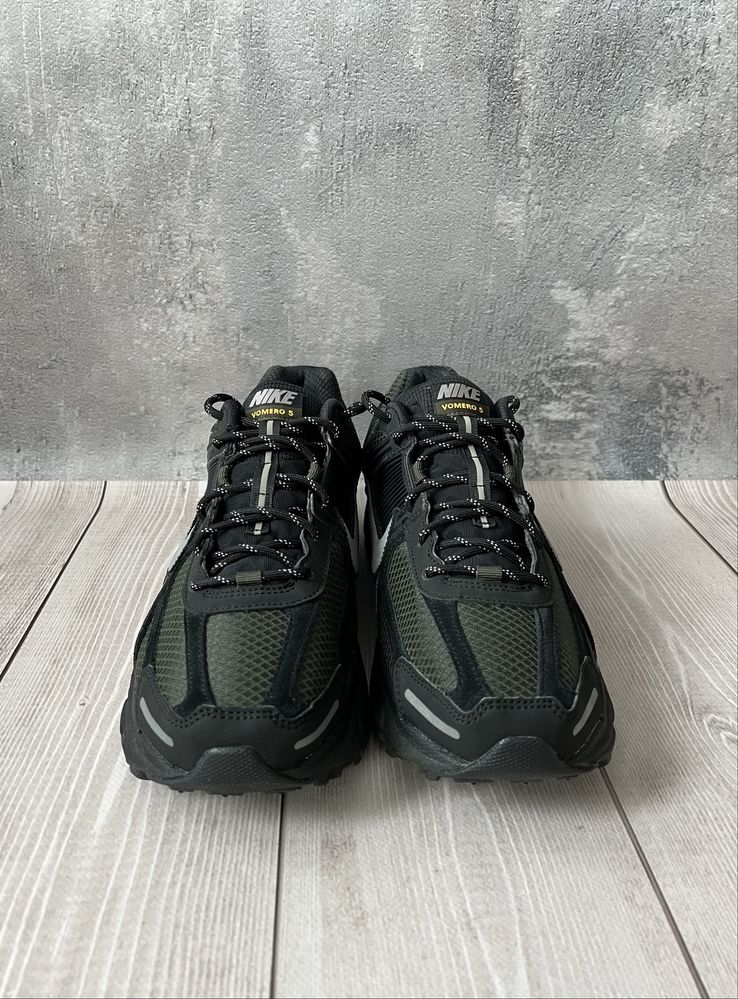 Оригінал! Кросівки Nike Zoom Vomero 5 | Кроссовки Найк 44,5