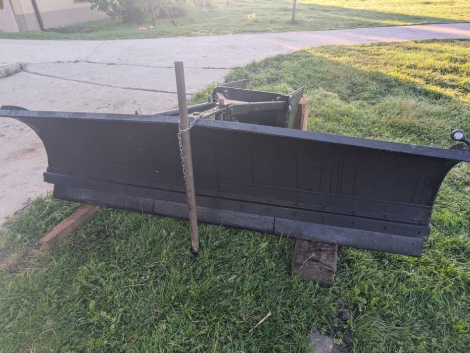 Sprzedam pług do odśnieżania